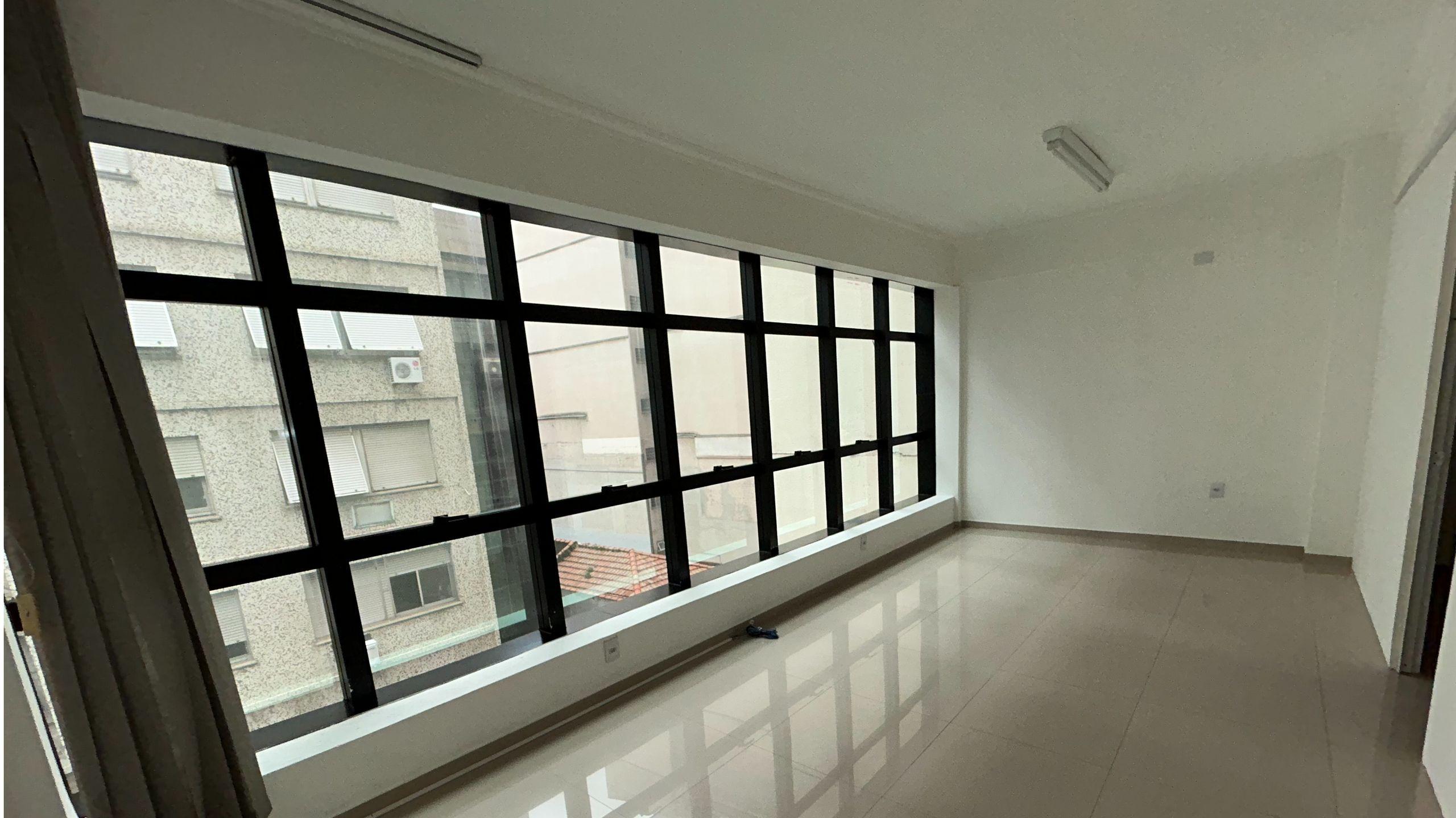 Sala Comercial Centro Porto Alegre- UN 501