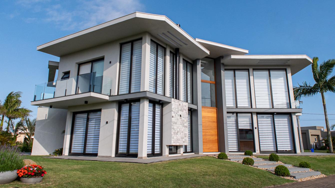 Casa Vivace - Oceanside (MOBILIADA E DECORADA)
